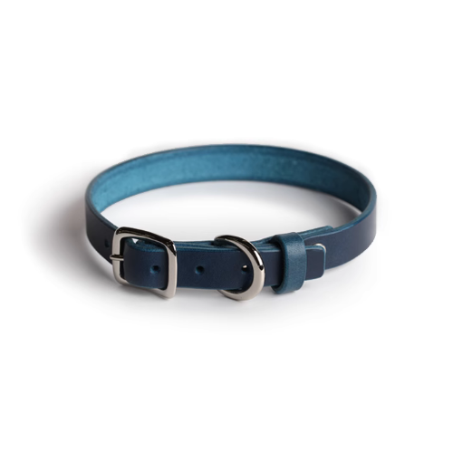Blue Smooth Calfskin Leather Dog Collar: Make a fashion statement with our blue leather dog collar, combining style and functionality for everyday wear.